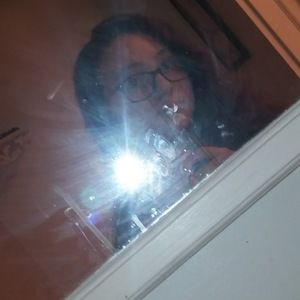 Meet your Posher, Ivy